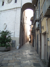 bari1.gif